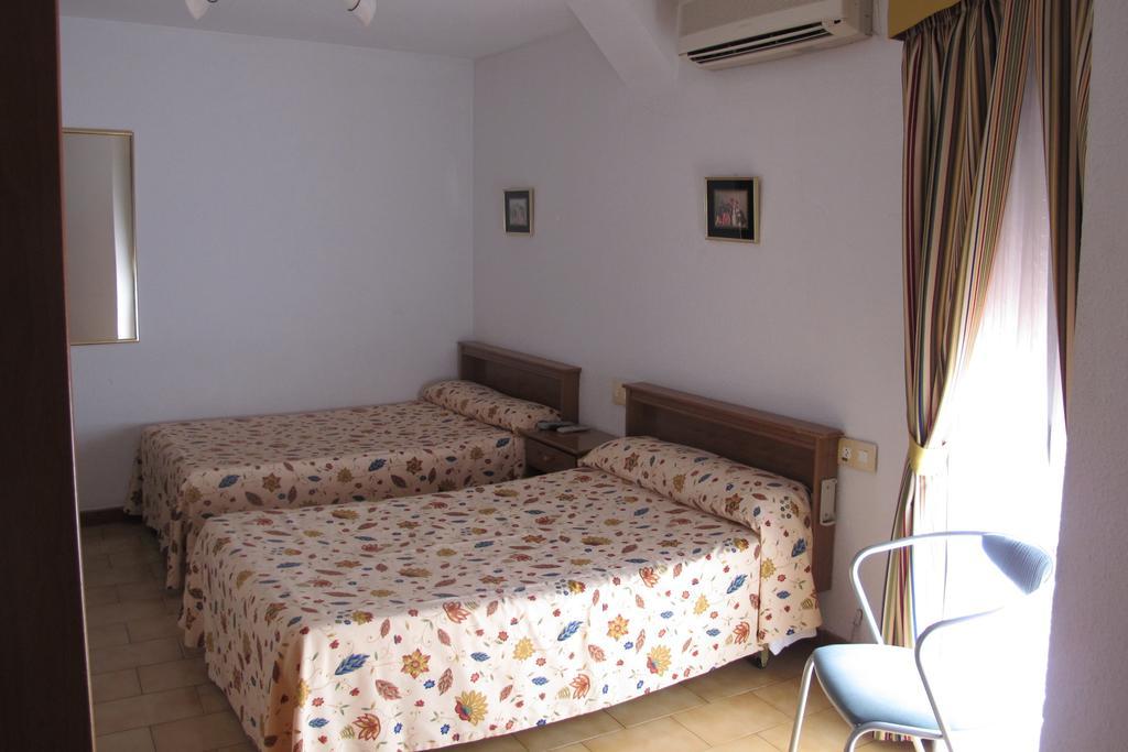 Hostal Casa Pepe Таусте Номер фото