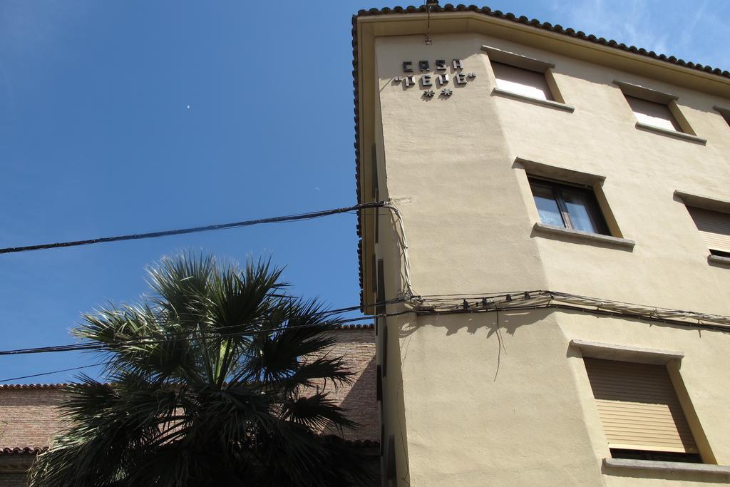 Hostal Casa Pepe Таусте Экстерьер фото