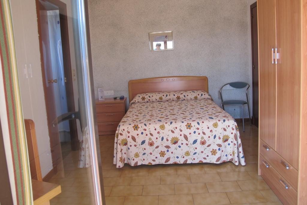 Hostal Casa Pepe Таусте Номер фото
